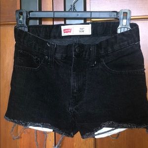 Black Levis cut off shorts
